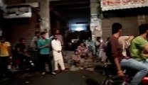 assan yar manawana e banwein jan di bazi lag jawe ......dance by a pakistani boy on road