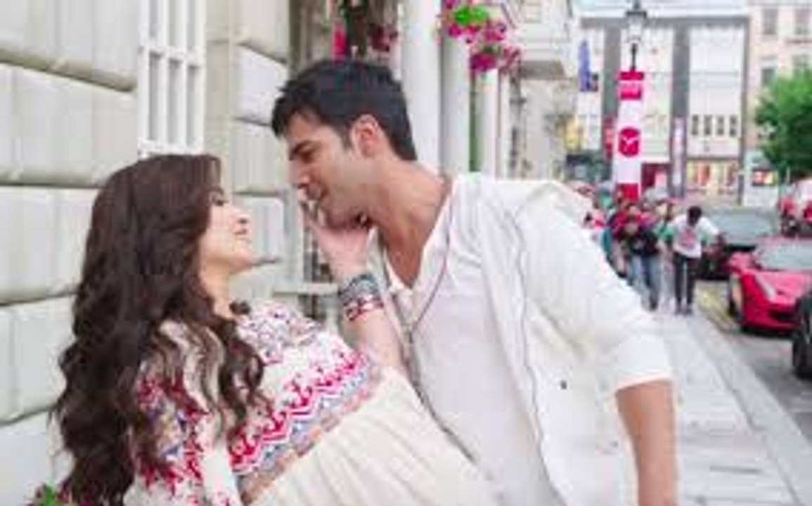 Dilwale _ Manma Emotion Jaage Song Launch _ Kajol, Shah Rukh Khan, Varun Dhawan, Kriti Sanon