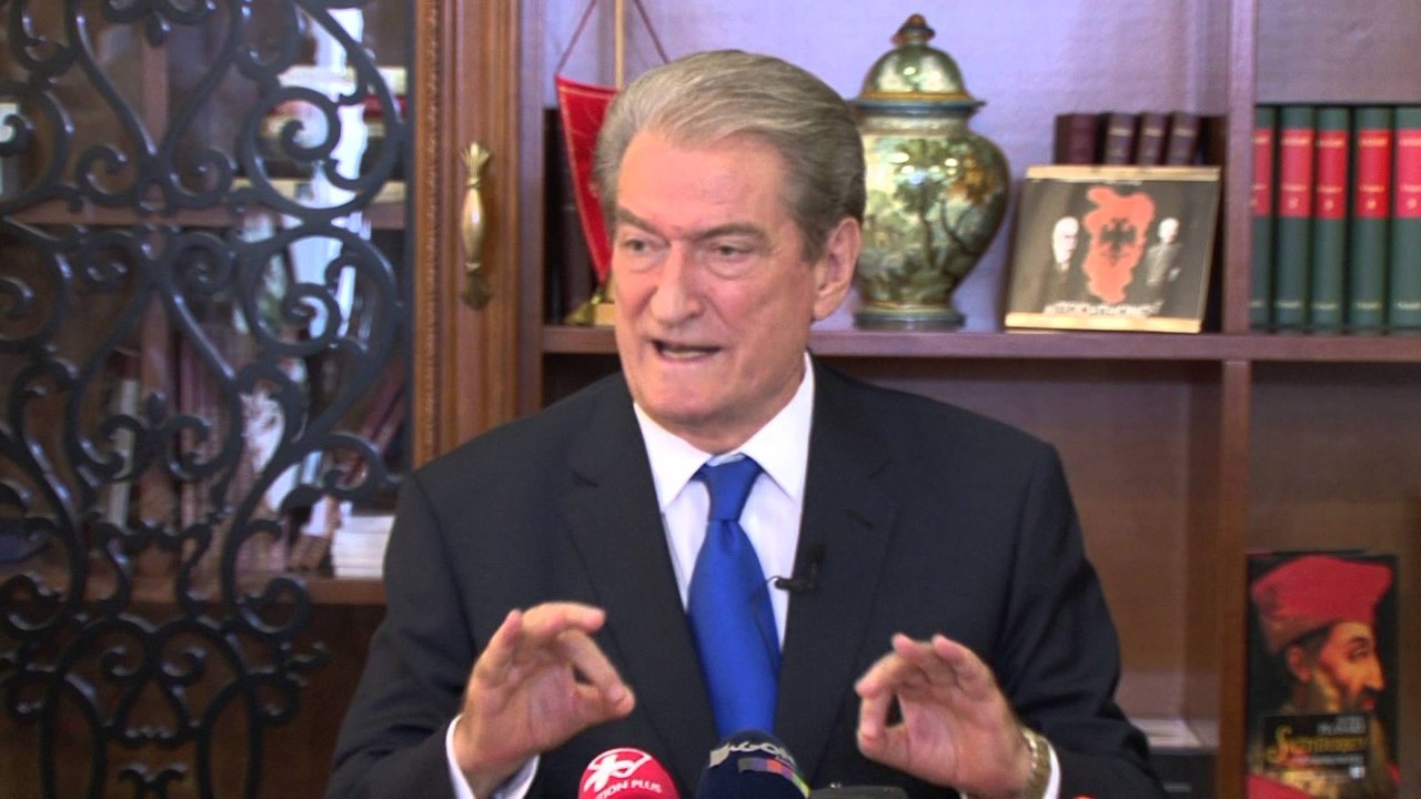 SEKUESTRIMI I "AGON CHANNEL" PER PASTRIM PARASH, BERISHA: SULM POLITIK I EDI RAMES