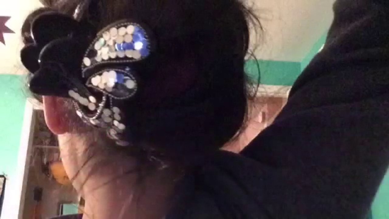 4 Easy Hairstyles!!