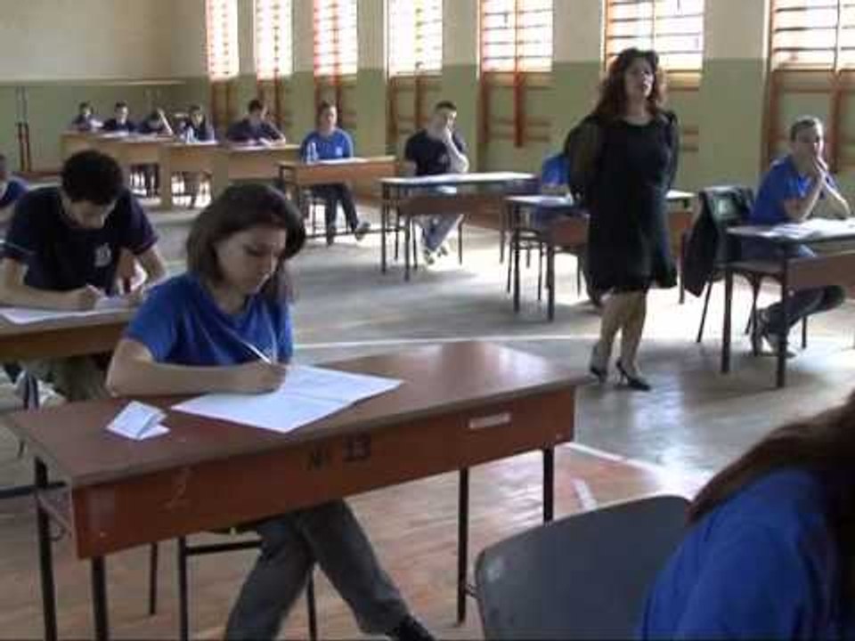 DALIN REZULTATET E PROVIMIT TE LETERSISE PER MATURANTET,2 MIJE JANE SHPALLUR NGELES LAJM