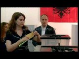 Voton presidenti Bujar Nishani - Top Channel Albania - News - Lajme