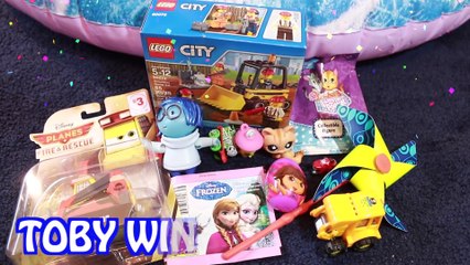 GIANT Frozen Surprise BALL PIT AllToyCollector Kids Challenge Elsa Anna Doc McStuffins Blaze Toys