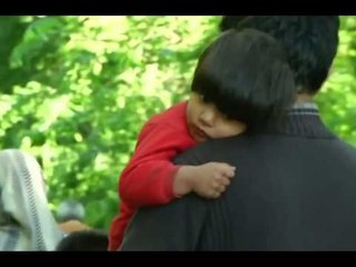 HUNGARIA MBYLL KUFIRIN ME BE NUK PRANON EMIGRANTE TE KTHYER NGA VENDET E TJERA LAJM