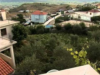 POLICIA VAZHDON AKSIONIN NE LAZARAT, FORCAT RENEA NE KERKIM TE VELLEZERVE ALIKO LAJM