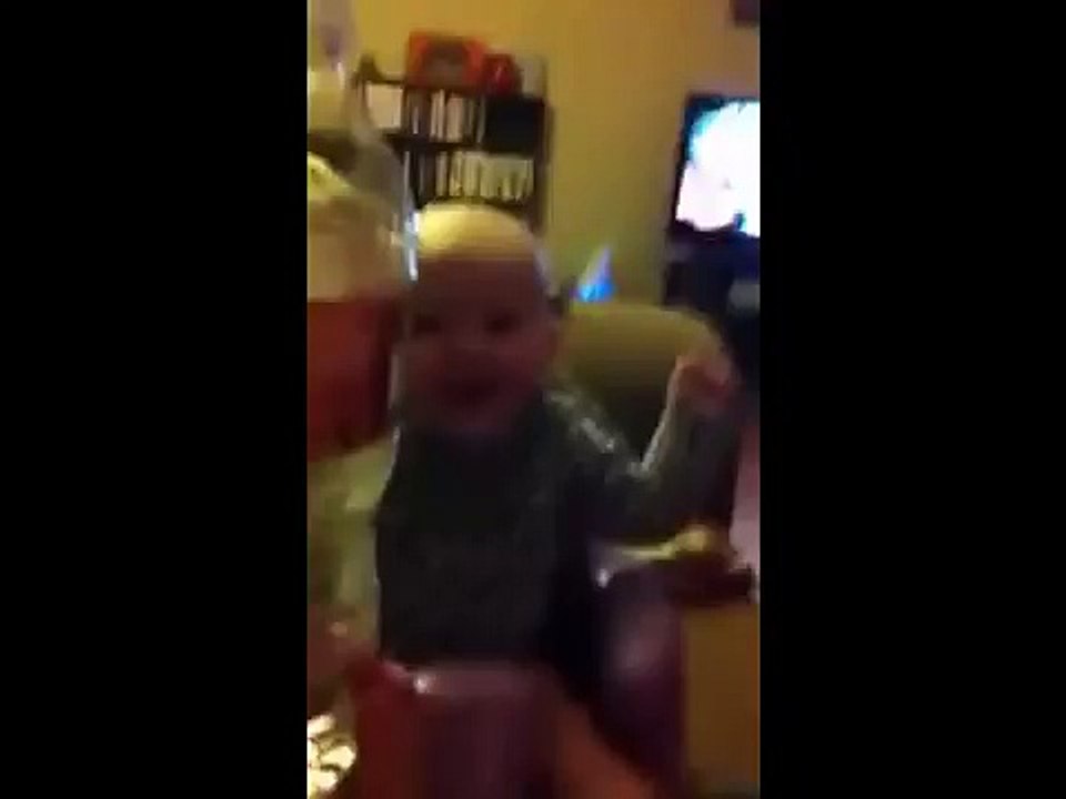 Enfants de rire contagieux. Enfants drôles rire 2