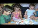Peripecitë e jetës së 13-vjeçarit autik, Muonis Masha - Top Channel Albania - News - Lajme
