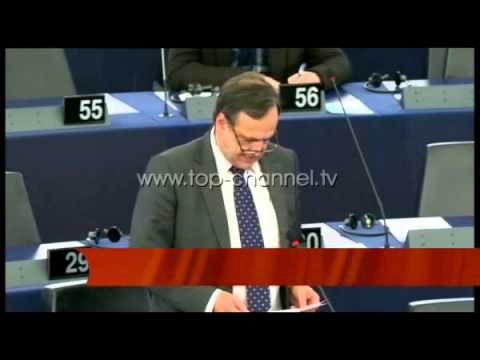 E majta europiane uron PS-LSI: Hetim akuzave për manipulim - Top Channel Albania - News - Lajme