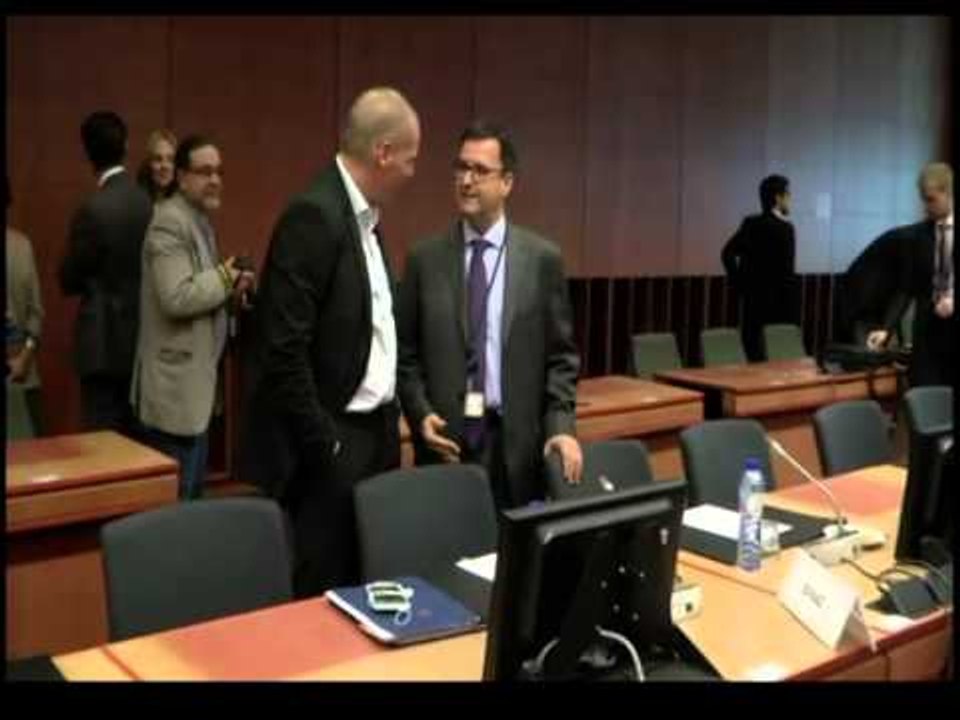 FMN APEL PER GREKET NUK KA MARREVESHJE NESE NUK PAGUANI VARUFAKIS KUNDER LAJM