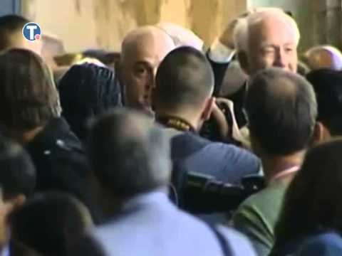 PERKUJTOHET NE SREBRENICE MASAKRA KU USHTRIA SERBE VRAU ME SHUME 8 MIJE CIVILE LAJM