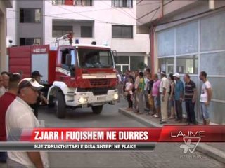 Zjarr i fuqishëm në Durrës - News, Lajme - Vizion Plus
