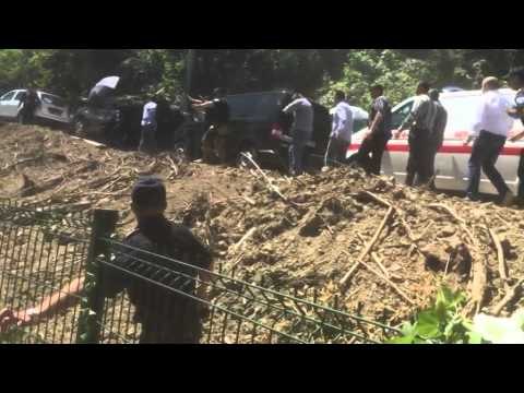 PRESIDENTI SERB NIKOLIC DHE BOSHNJAKU IZETBEGOVIC DENOJNE SULMIN NDAJ VUÇIÇ LAJM