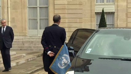 COP21: Francois Hollande receives Ban Ki-Moon at Elysee Palace