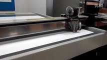 aokecut@163.com paper board box cutter plotter sample making machine