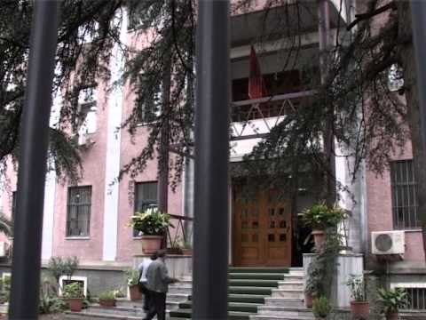 STRAZBURGU VENDOS EKSTRADIMI I RRAPOS PEZULLOHET LAJM