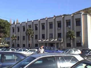 TAKSAT VENDORE PERPLASEN KRYETARET E BASHKIVE LAJM