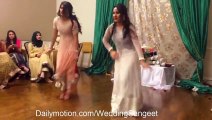 Mujhy Rang De _ Wedding Dance Hot Girls _ HD - Video Dailymotion