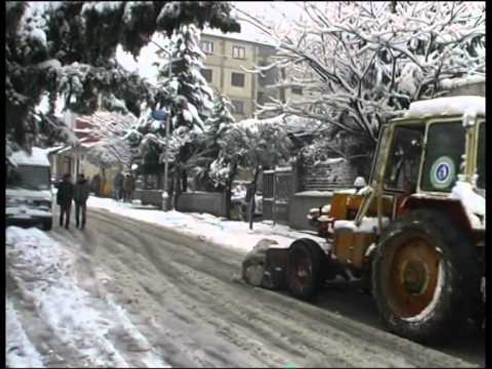 BIEN TEMPERATURAT NGRICA DHE DEBORE NE TE GJITHE SHQIPERINE LAJM