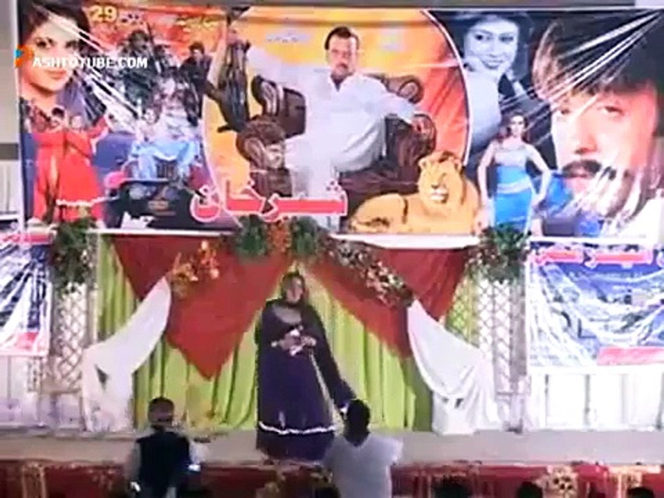 Razay Che Tol Gadego Pashto New Musical Stage Show 2013 Part 1