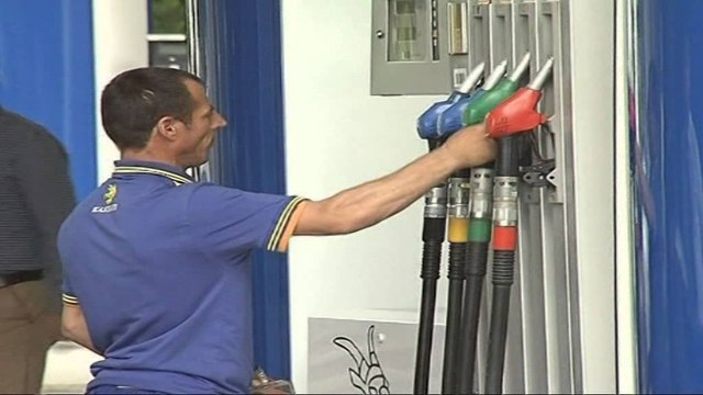 ULJE REKORD I ÇMIMIT TE NAFTES NE BURSAT NDERKOMBETARE,NUK REFLEKTOHET NE SHQIPERI LAJM