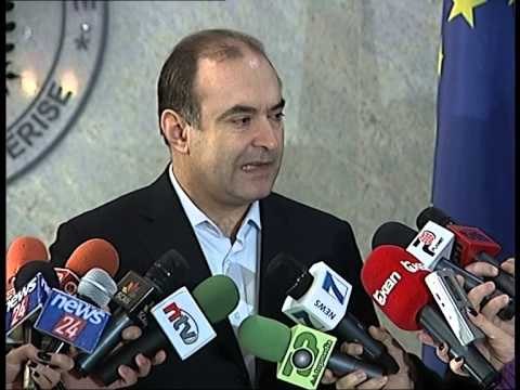 NATO PREMTON NDIHME MINISTRIA E JASHTME MBLEDH PERFAQESUESIT E NATOS LAJM