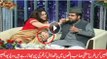 Almas Bobby & Mufti Abdul Qavi Flirting In A Live Tv Show - Hilarious Video