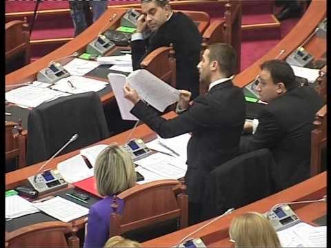 KERCENIMI I KADRIOVSKIT BRACE AKUZON BERISHEN PER SHANTAZH NDAJ OPOZITES LAJM