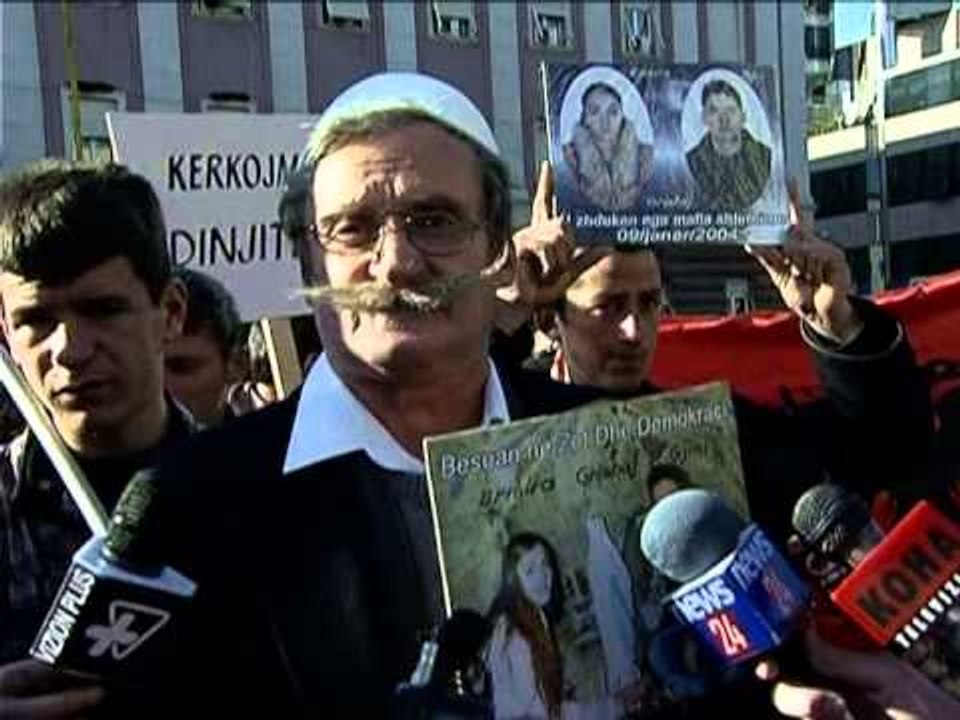 TRAGJEDIA E 9 JANARIT FAMILJARET KERKOJNE HETIME PER ISH ZYRTARET LAJM