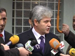 TV ERA MAQEDONI BDI DO TE LOBOJE PER RREZIMIN E RAPORTIT TE MARTIT LAJM