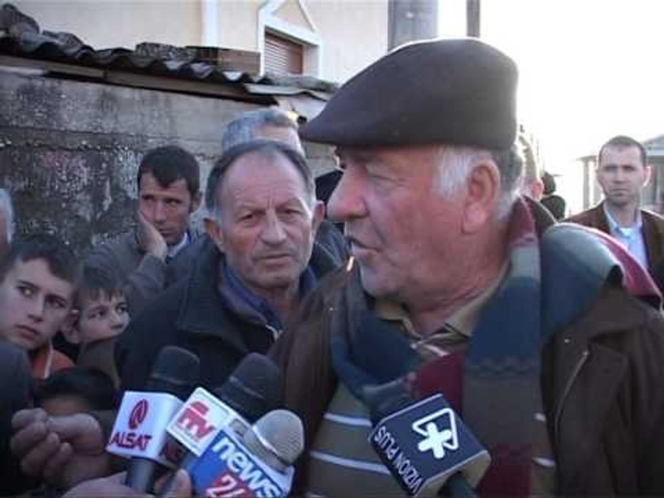 PROTESTE NE PANAJA BANORET KUNDER DHENIES SE TOKES NE PERDORIM LAJM