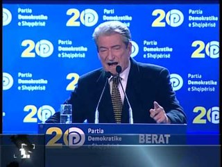 20 VJET PD BERAT KRYEMINISTRI BERISHA PASQYRON ARRITJET E QEVERISE LAJM