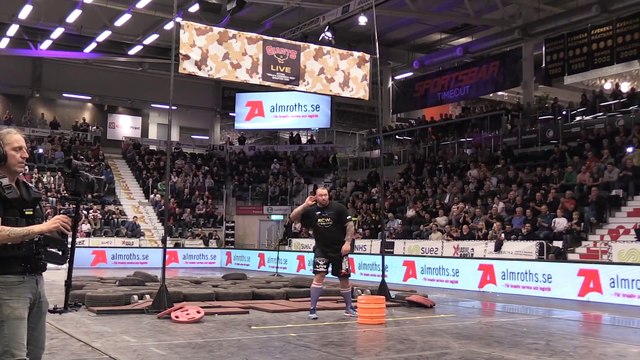 Hafþór Björnsson aka The Mountain de Game of Thrones bat le record du monde de lancer de poids