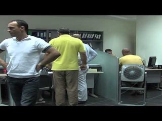 QEVERIA NDRYSHON LIGJIN, TATIM 5% PER PAGAT DERI NE 15 MIJE LEKE NE MUAJ