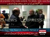 PM Nawaz Sharif meeting Indian PM Modi in Paris