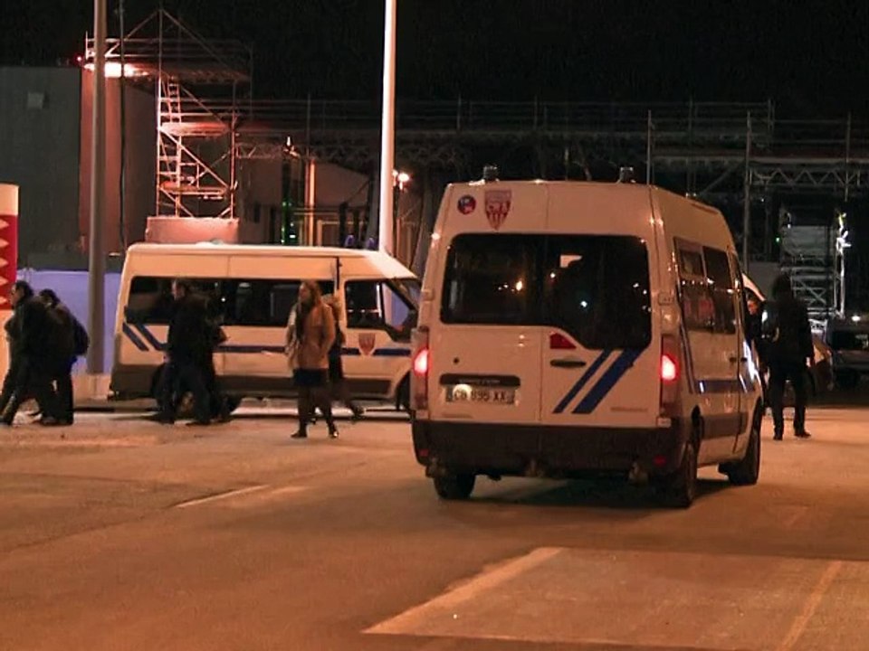 COP21: Hollande accueille les dirigeants étrangers au Bourget