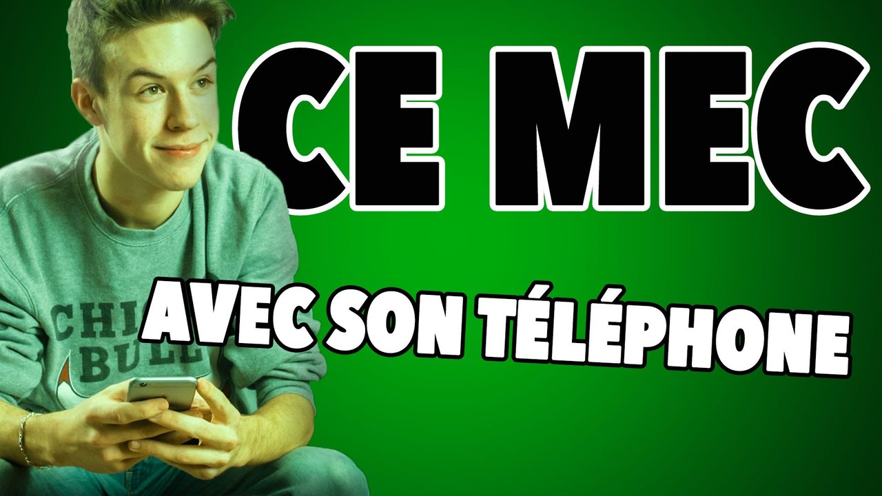 SEB LA FRITE-CE MEC... - Avec son téléphone