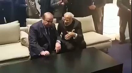 Nawaz, Modi exchange pleasantries at UN Climate Change Conference in Paris: