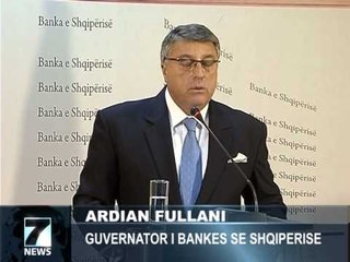 GUVERNATORI PARALAJMERON KRIZA POLITIKE SJELL PASOJA NEGATIVE NE EKONOMI LAJM