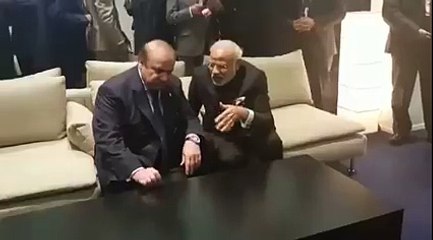 Moodi came to Nawaz Sharif for meeting in Paris !