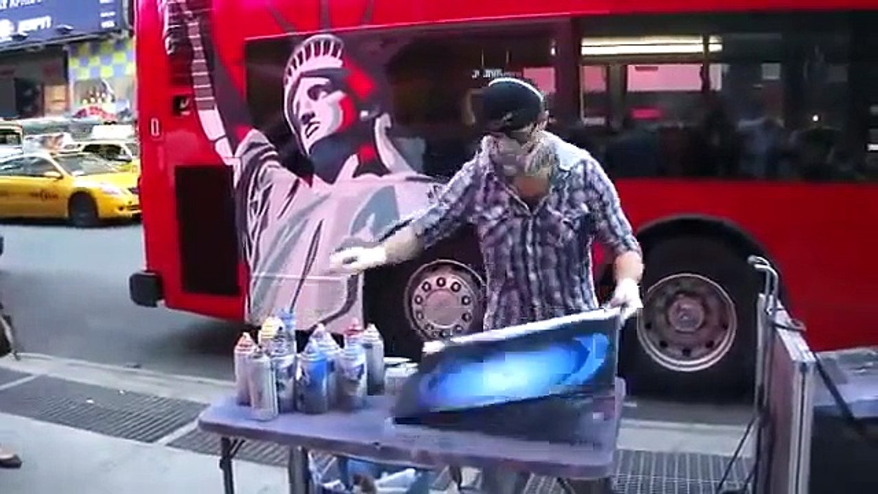 Очередной шедевр уличного художника