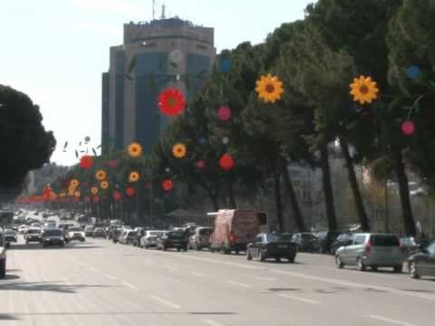 DITA E VERES BASHKIA E TIRANES SHPALL AKTIVITETET FESTIVE LAJM