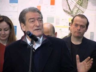 PROJEKTET E BULEVARDIT KRYEMINISTRI FLET PER FRYMEMARJEN JESHILE LAJM