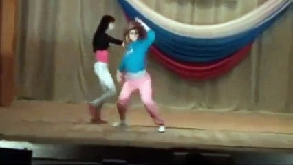 Hip-Hop belly dance Battle