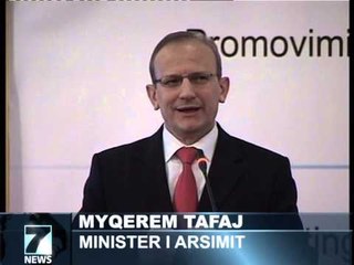 DHUNA NE SHKOLLA TE NDRYSHOJE SJELLJA E MESUESVE,PERMIRESON NXENESIT LAJM