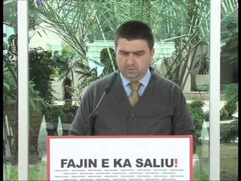 PS AKUZON RISTANIN PO NDIKON NE THELLIMIN E KRIZES NDAJ DUHET TE LARGOHET LAJM