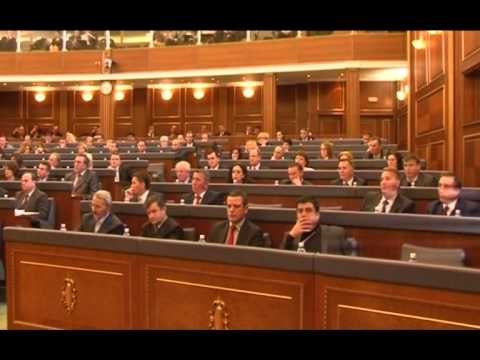 KUVENDI I KOSOVES MIRATOHET REZOLUTA QE MBESHTET BISEDIMET ME SERBINE LAJM