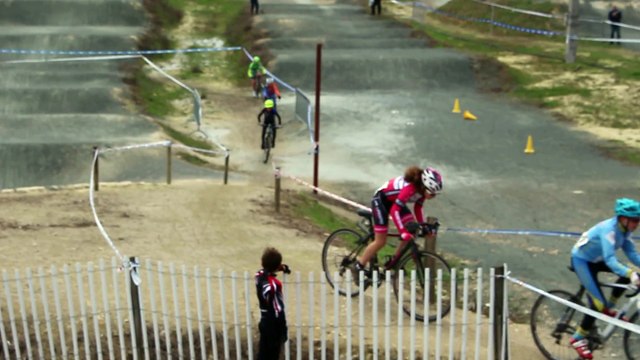 2015 11 29 cyclo cross saint jean d'angely minimes anthonin ladeux