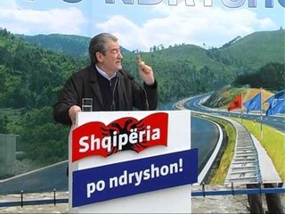 BERISHA NE ISHEM INAGURON RRUGE DHE SULMON RAMEN LAJM