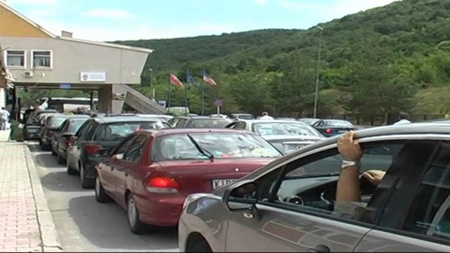 RADHE TE GJATA NE KAPSHTICE E KAKAVIJE, PALA GREKE REDUKTON NUMRIN E SPORTELEVE NE KUFI LAJM