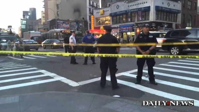 SHBA, NJE I VDEKUR DHE NJE I PLAGOSUR TE SHTENAT NE MANHATAN NE NJE NDERTESE QEVERITARE LAJM